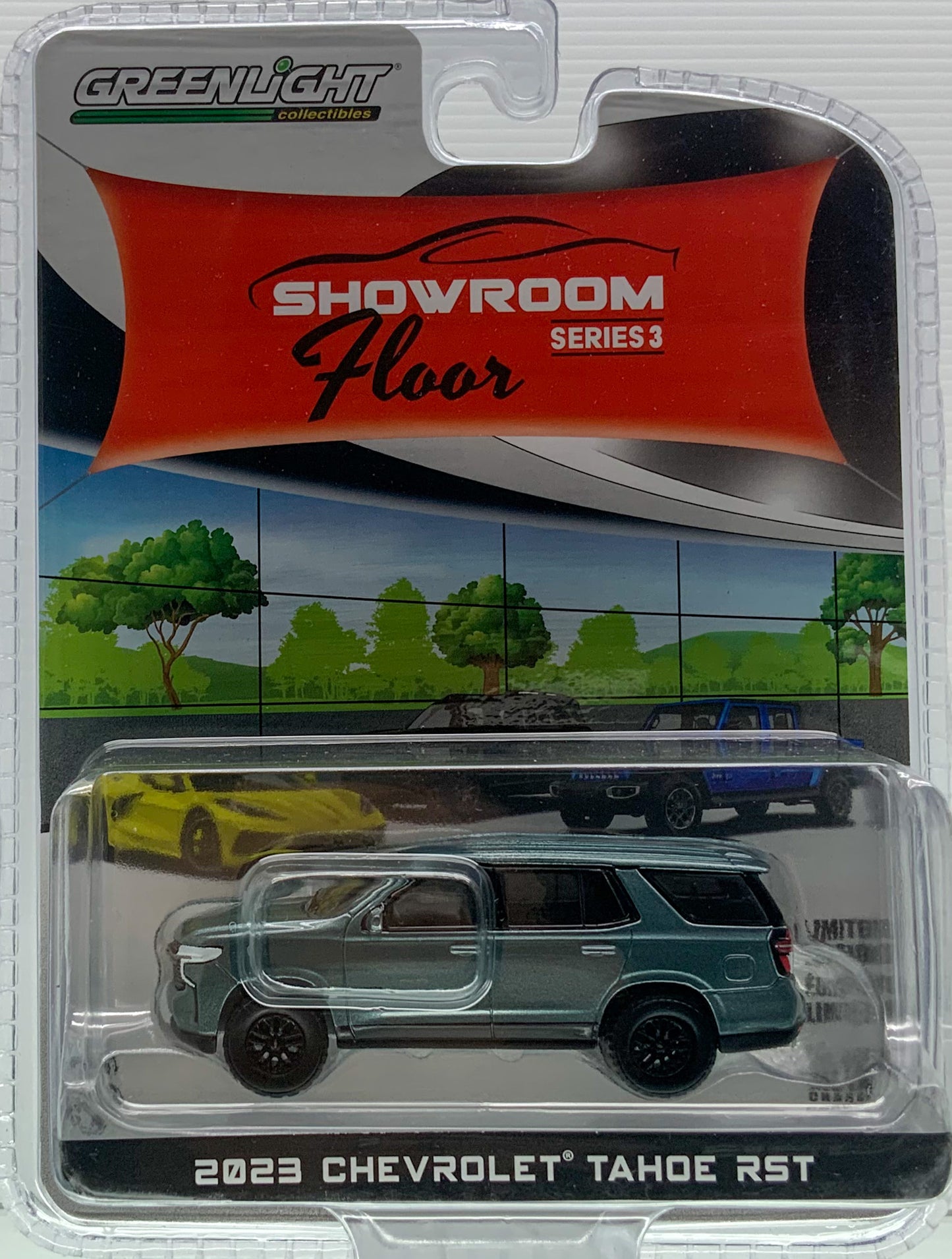 Greenlight 1:64 Showroom Floor Series 3 2023 Chevrolet Tahoe RST