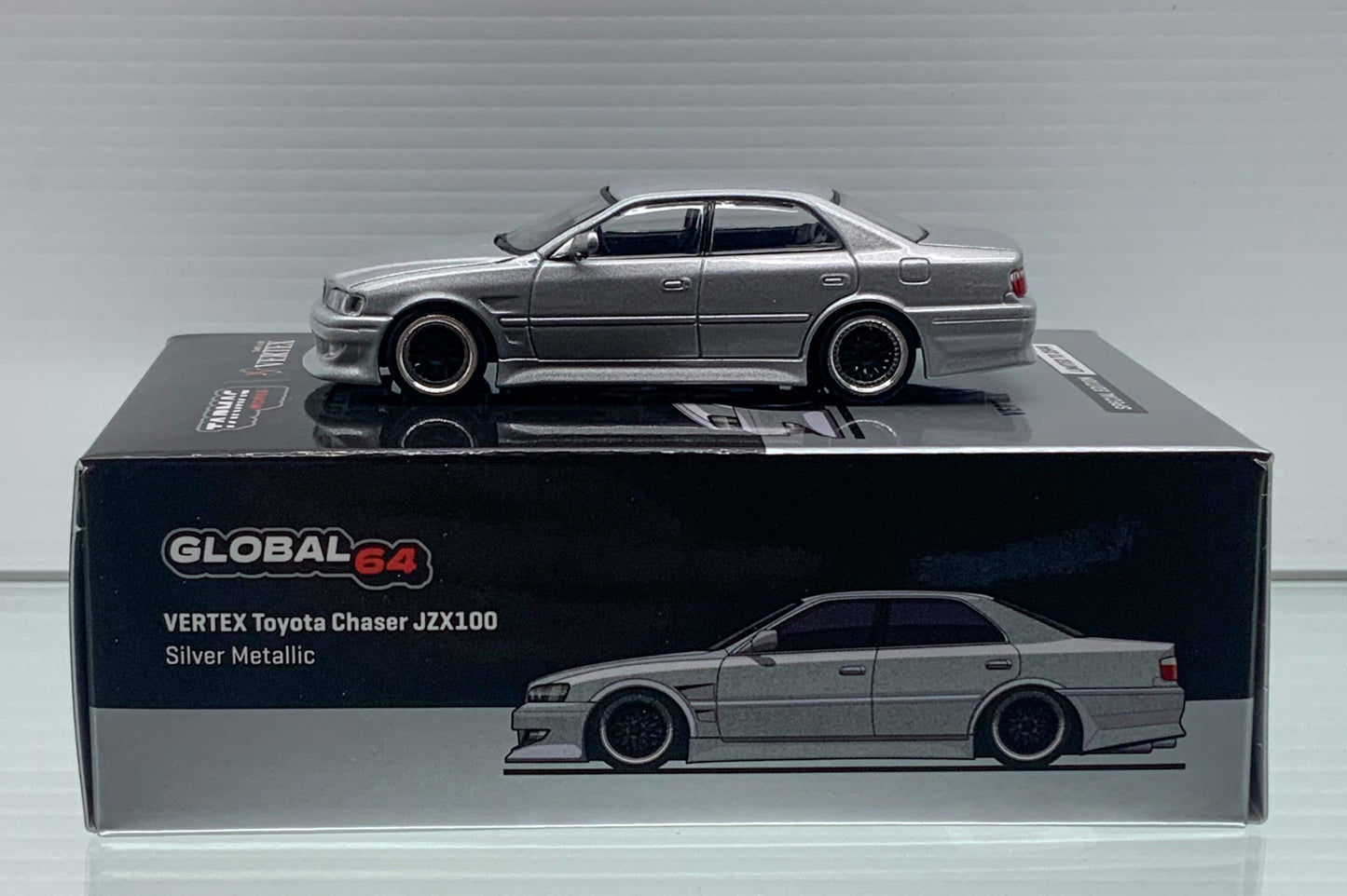 Tarmac Works Global 64 1/64 VertexToyota Chaser JZX100 Silver Metallic Special Edition